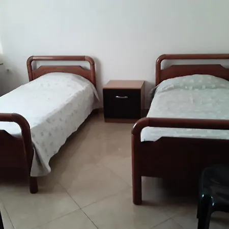 Vacation Home Ana Apartament Shen Vasil
